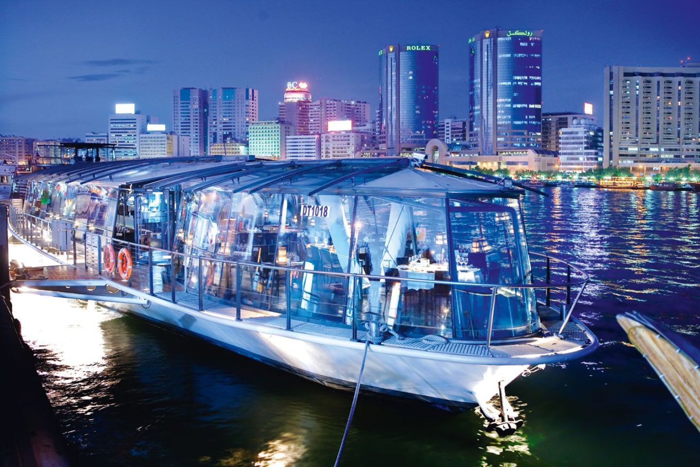 Luxury Glass Boat Dubai